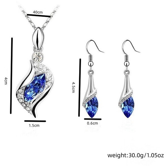 Crystal necklace and earring set - Picture 2 of 6